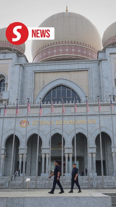 Najib succeeds in 'royal addendum' appeal, granted leave to initiate judicial review of sentence