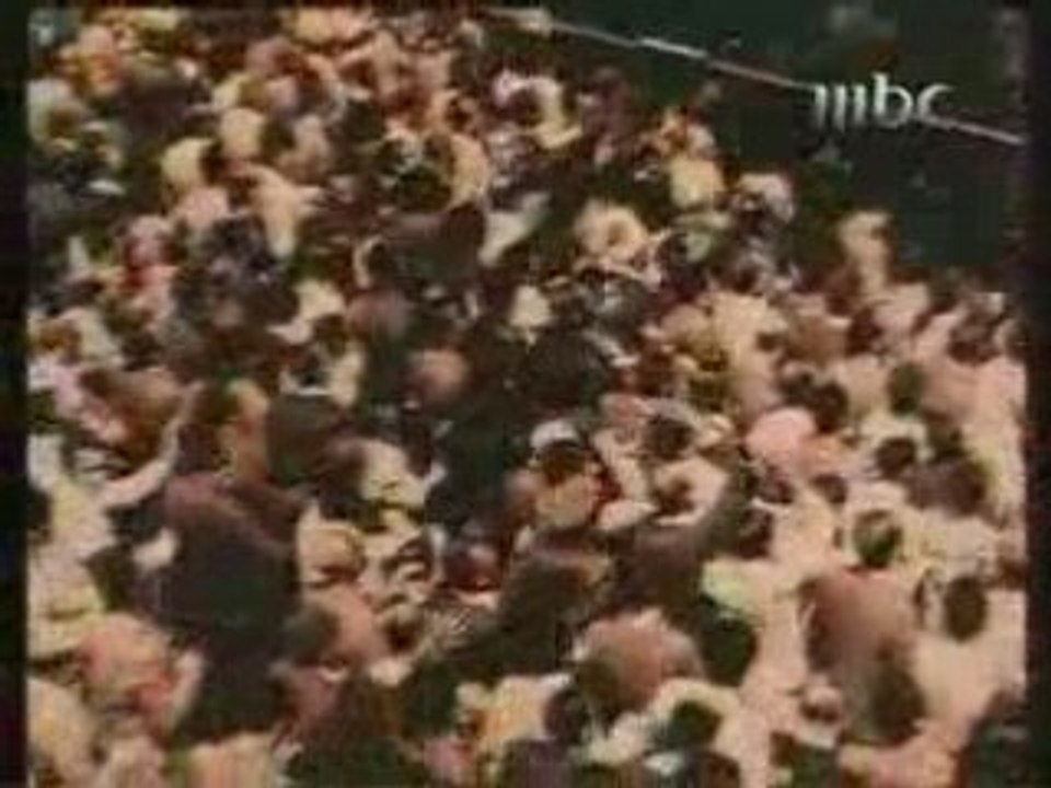 l'enterrement de abdel halim hafez et suicide des filles!