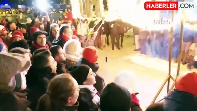 Özgür Özel, Sarıkamış Harekatı'nın 110'uncu Yılında Düzenlenen Meşaleli Yürüyüşe Katıldı.