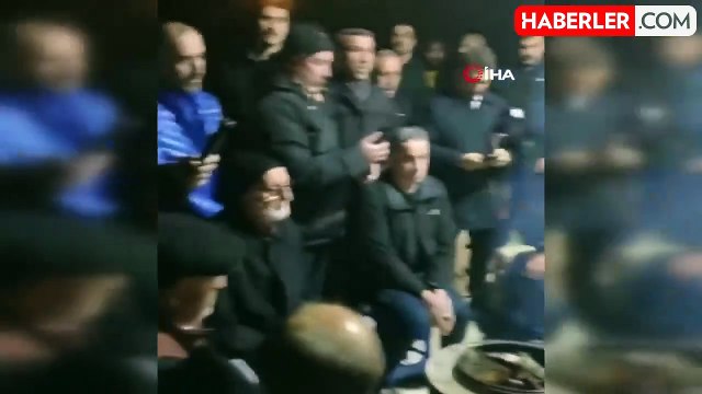 Cumhurbaşkanı Erdoğan komşusunun taziyesinde Kuran-ı Kerim okudu