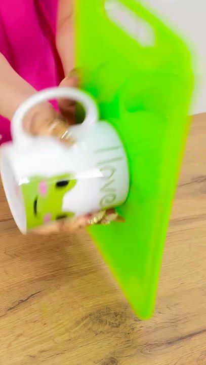 Double draw! They don't know the cups are upside down 🤣🤣🤣 #123go