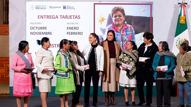 Claudia Sheinbaum entrega tarjetas Pensión Mujeres Bienestar en Puebla e Hidalgo