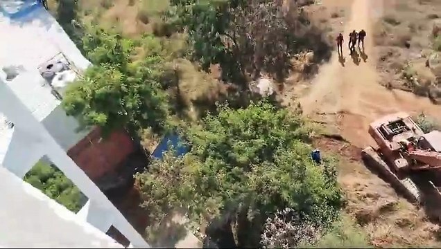 #Hyderabad - Amid tight #police security, #HYDRAA began razing down an illegally constructed building of 684 yards at #Ayyappa Society in #Khanamet in #Serilingampally on Sunday. @Comm_HYDRAA