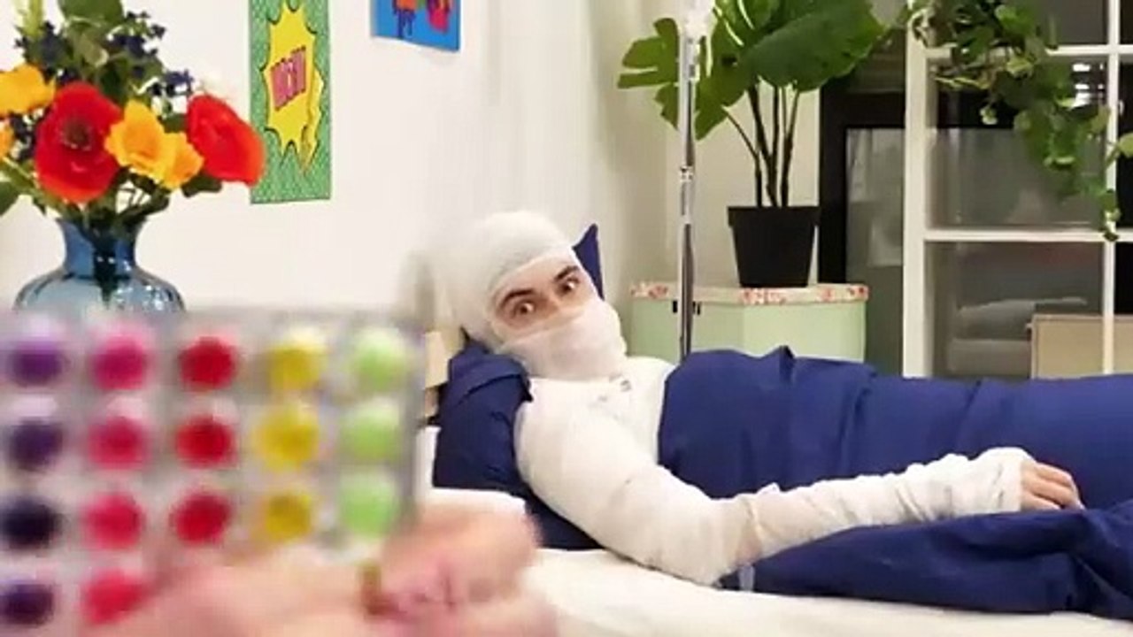 HOW TO SNEAK FOOD INTO A HOSPITAL __ Funny Food Sneaking Ideas
