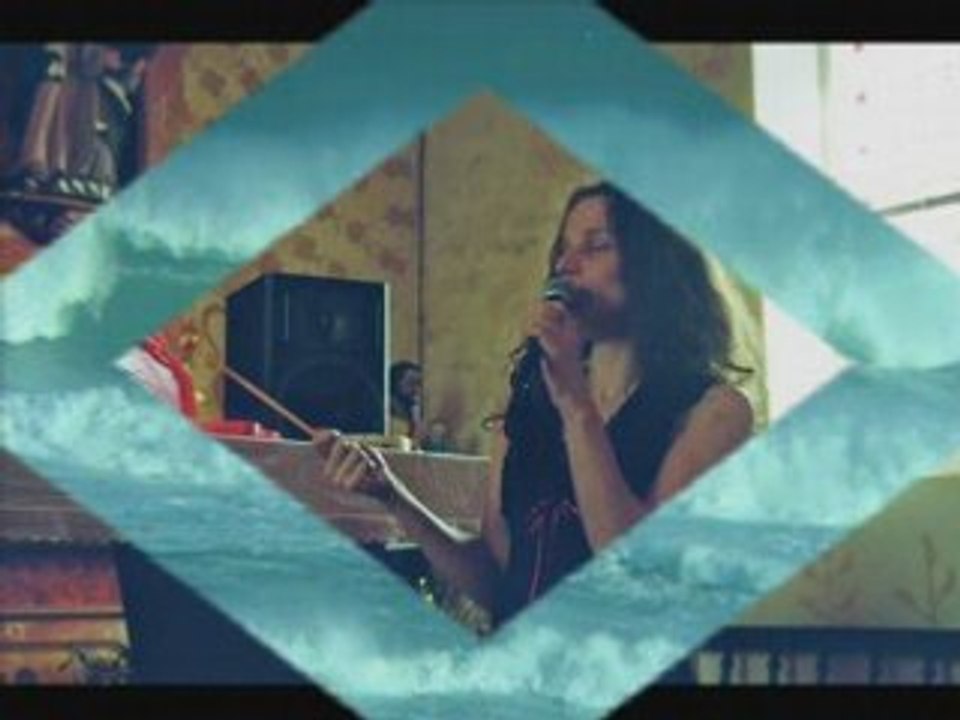 Les filles comme moi-Clarisse Lavanant-Avril 2008