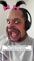 POV : Quand tu chantes en écoutant de la musique avec un casque, et que tu penses que ta voix est incroyable 🤣 #humour #drole #comedie