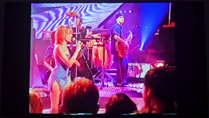 KYLIE MINOGUE - Some Kind Of Bliss (TFI Friday 1997)