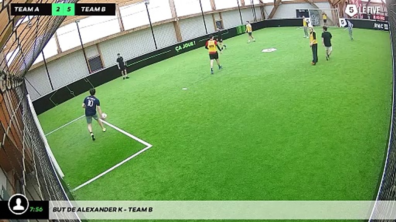 But de Alexander K - Team B