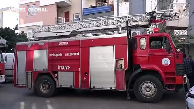 Adres Antalya: Temizlenen bacadan yükselen duman panik oluşturdu