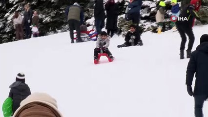 Yeni yılın ilk haftasında Uludağ’da pistler doldu