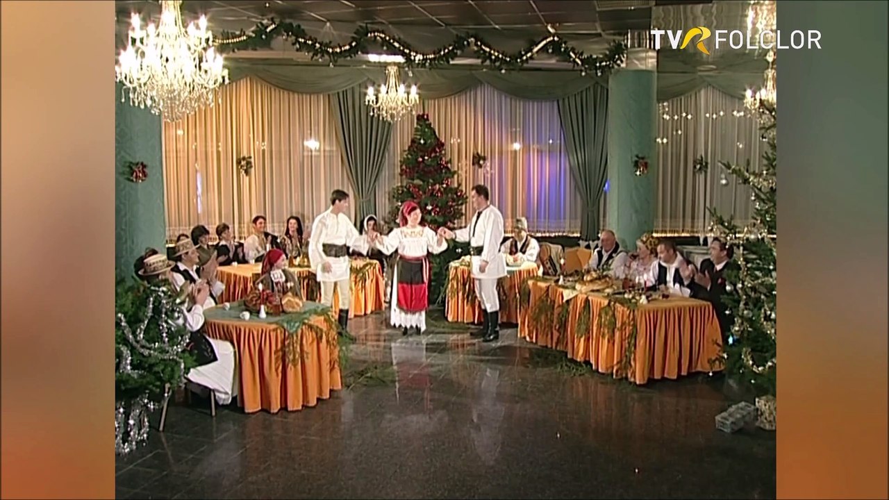 Ileana Domuta Mastan - Cand ma prind cu badea-n joc (Popasuri folclorice - arhiva TVR)