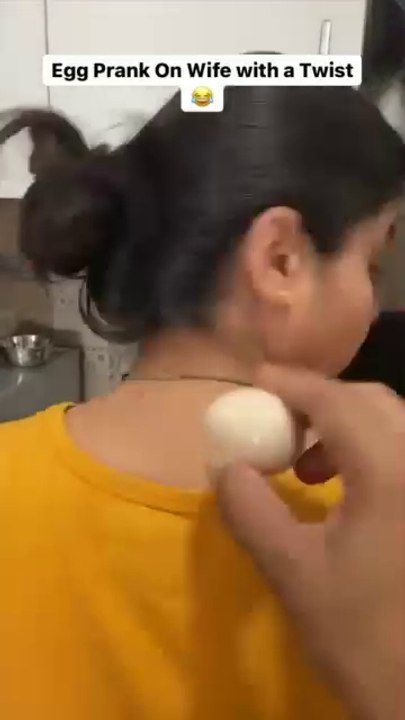 My wife hit my mom at egg #😆😅😂🤣😅😂