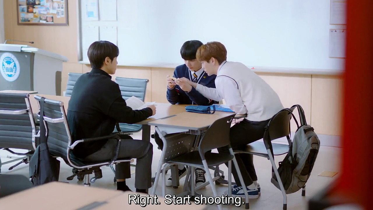 LIGHT ON ME (2021) EP 12
