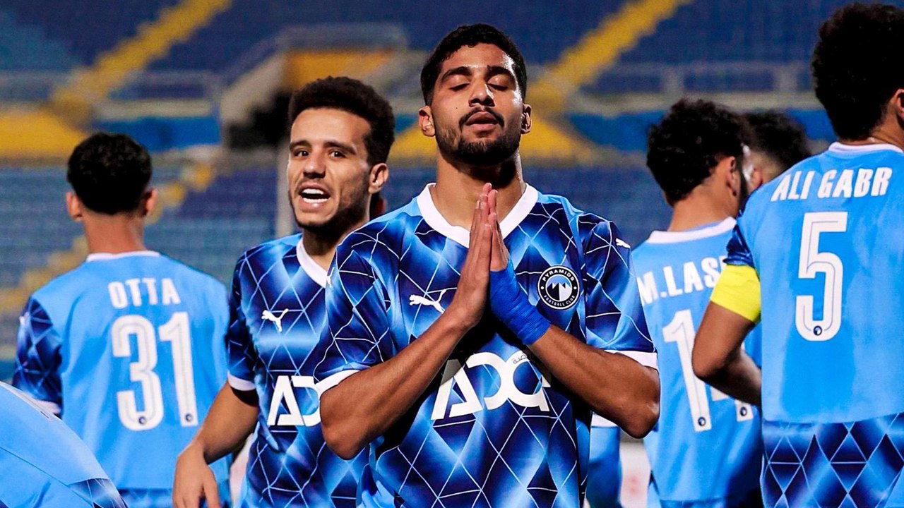 CAF Champions League Pyramids FC (EGY) vs Esperance de Tunis (TUN)