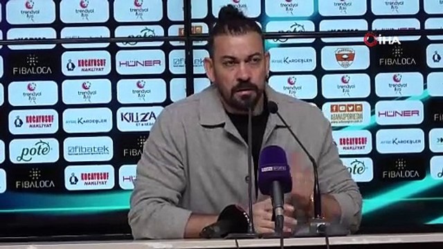🟢Amed Sportif Faaliyetler Teknik Direktörü Servet Çetin, Adanaspor maçının ardından yaptığı açıklamada, ”Rakibe 10 kişi kalmamıza rağmen çok pozisyon vermedik. En büyük handikaplarımızdan biri oyuncu değişikliği yapamamamız” dedi.