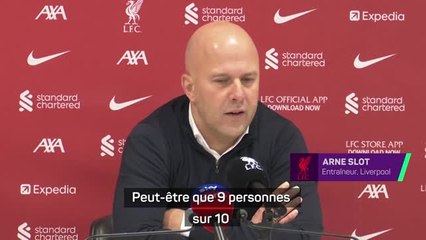 Liverpool - Slot : "Ce ne sont pas les rumeurs de transfert qui affectent Alexander-Arnold"