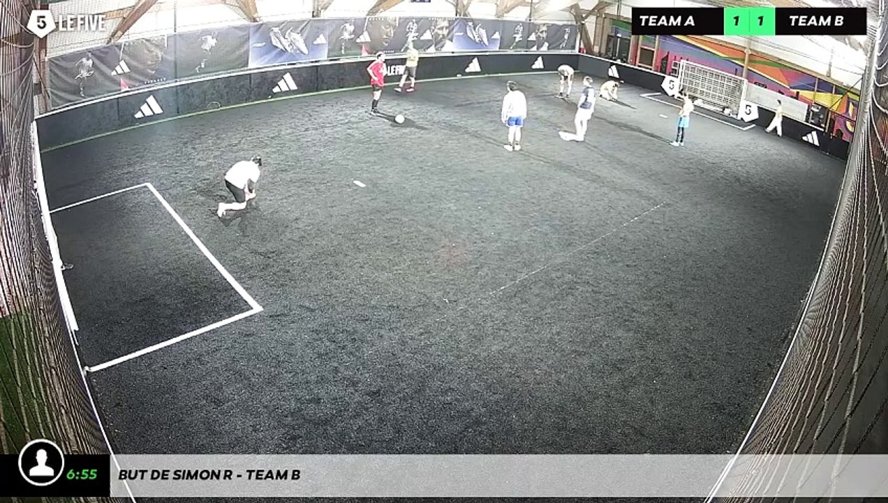 But de Simon R - Team B