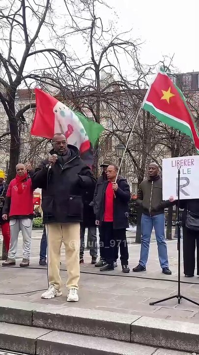 L'un des avocats de Rodrigue Petitot prend la parole à paris - Mobilisation contre la vie chère dans les outre-mers - Paris Janvier 2025 (partie 2)