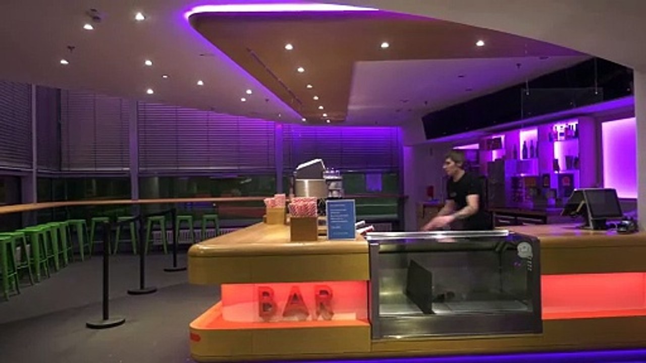 Der Horror(-Film) | movie | 2022 | Official Trailer