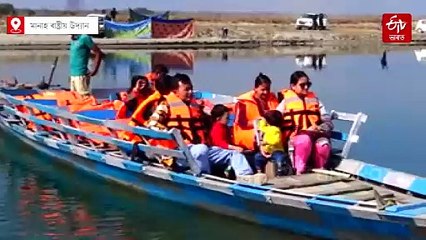 সেউজীয়া মানাহ নানাৰঙী হৈছে: বাঘ-গঁড়-হাতীয়েই চাব নে চৰায়েই চাব !