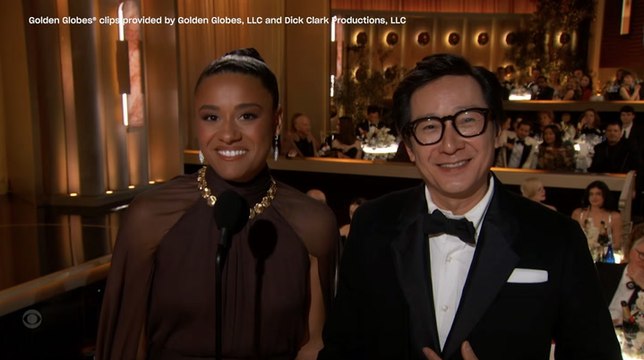 Ariana DeBose reacts on stage to Golden Globes teleprompter glitch