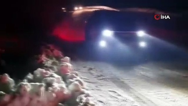 Tipi bastırdı, çok sayıda araç mahsur kaldı