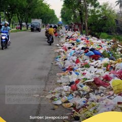 Tiga Hari Kerja PT EPP, Sampah Masih Berserakan di Ruas Jalan Pekanbaru