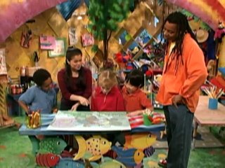 Out of the Box - The Fuzzy Worm (1998)