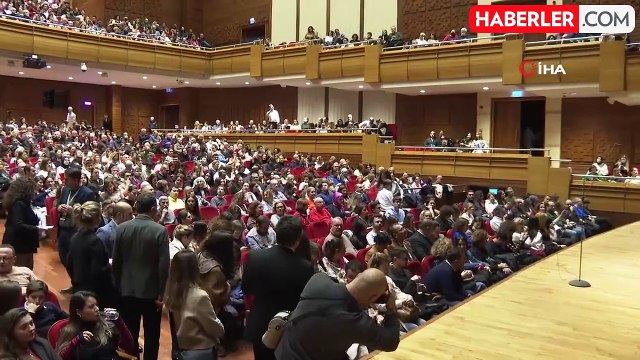 Fazıl Say'dan 50. Yıl Konseri İzmir'de Büyük İlgi Gördü