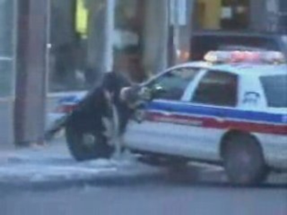 mort de rire il sont fou ces flics americain