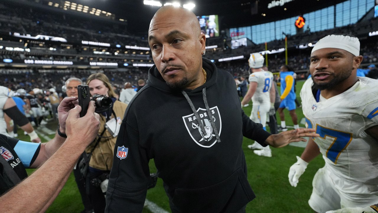 Raiders Drafting 6th, Do They Keep Head Coach Antonio Pierce