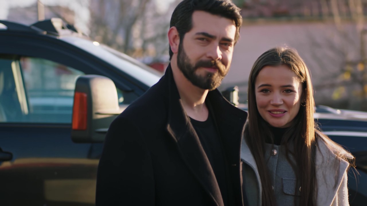 Kan Çiçekleri Dizisi 425. Bölüm - 6 Ocak Pazartesi