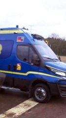 Des agriculteurs forcent un barrage de gendarmerie dans l'Essonne