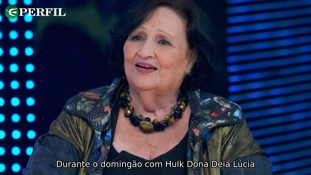 "Escândalos, revelações e surpresas: Dona Déa, Marisa Orth e participante esperto agitam o universo do entretenimento!" - Um vídeo com os destaques mais quentes do momento.