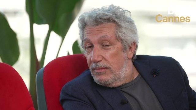 Brut.Cannes : Alain Chabat discute avec Augustin Trapenard