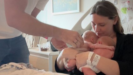 Mom Captures Wholesome Moment Twins Are Reunited After Birth | Happily TV