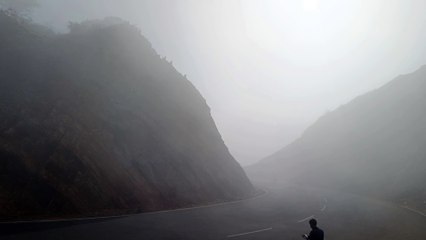 भीषण सर्दी की चपेट ने दौसा, कोहरे के कारण हाइवे पर विजिबिलिटी हुई कम, कलेक्टर ने बढ़ाई स्कूलों की छुट्टी