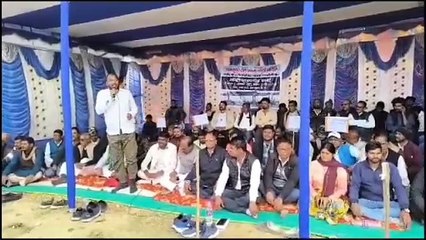 लोकल सभी गाड़ियों को टोल फ्री करने व टोल में 75 फीसदी स्थानीय लोगों को नॉकरी देने की मांग को लेकर मदनगुंडी टोल प्लाजा पर अनिश्चितकालीन धरना की हुई शुरुवात ,लोगों ने मांग पूरी नहीं होने पर उग्र आंदोलन