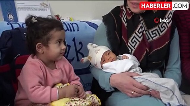 Şahinbey Belediyesi'nden Ailelere Bebek Bezi Desteği