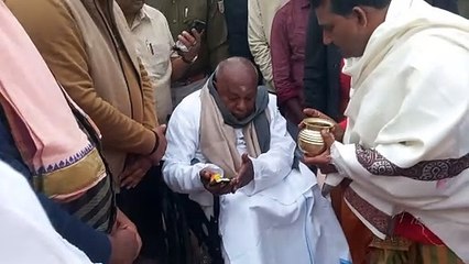 पूर्व प्रधानमंत्री एचडी देवगौड़ा ने की बाबा बासुकीनाथ धाम मंदिर में पूजा आरती आज