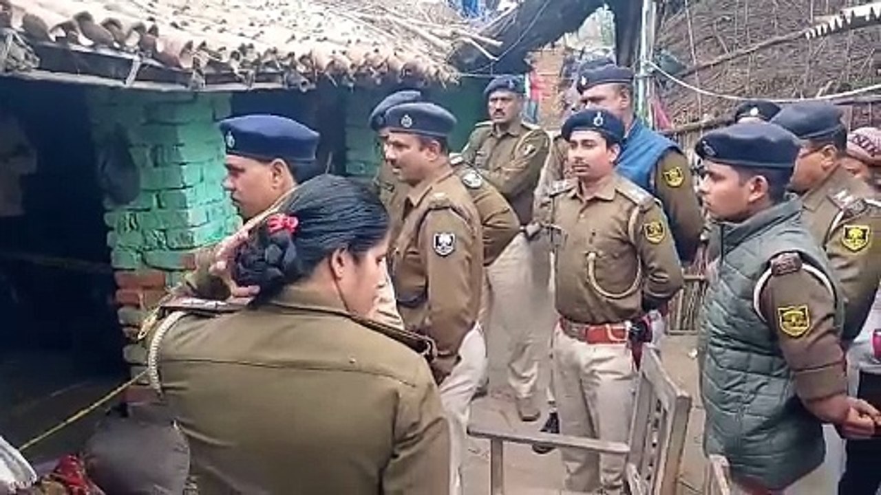सहरसा :- डायन का आरोप लगाकर 65 वर्षीय महिला की गला दबाकर किया हत्या।शव को कब्जे मे लेकर जाँच मे जुटी पुलिस।