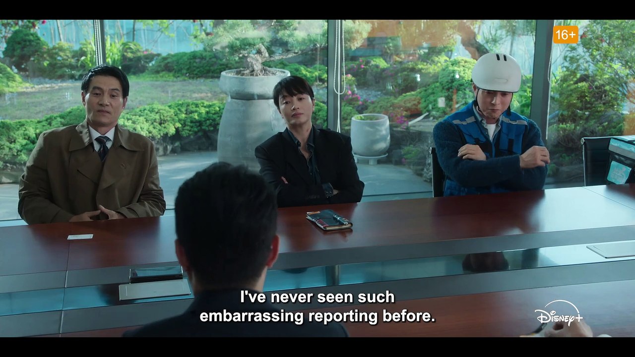 Unmasked Trailer OmeU