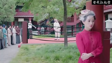 赤い服の美しい女性は実は功夫の達人！- This Beautiful Lady in Red is Actually a Kung Fu Master!