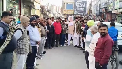 अनूपगढ़ जिला निरस्त करने पर सीएम का पुतला फूंका, पार्षदों ने स्थानीय भाजपा नेताओं पर लगाए आरोप