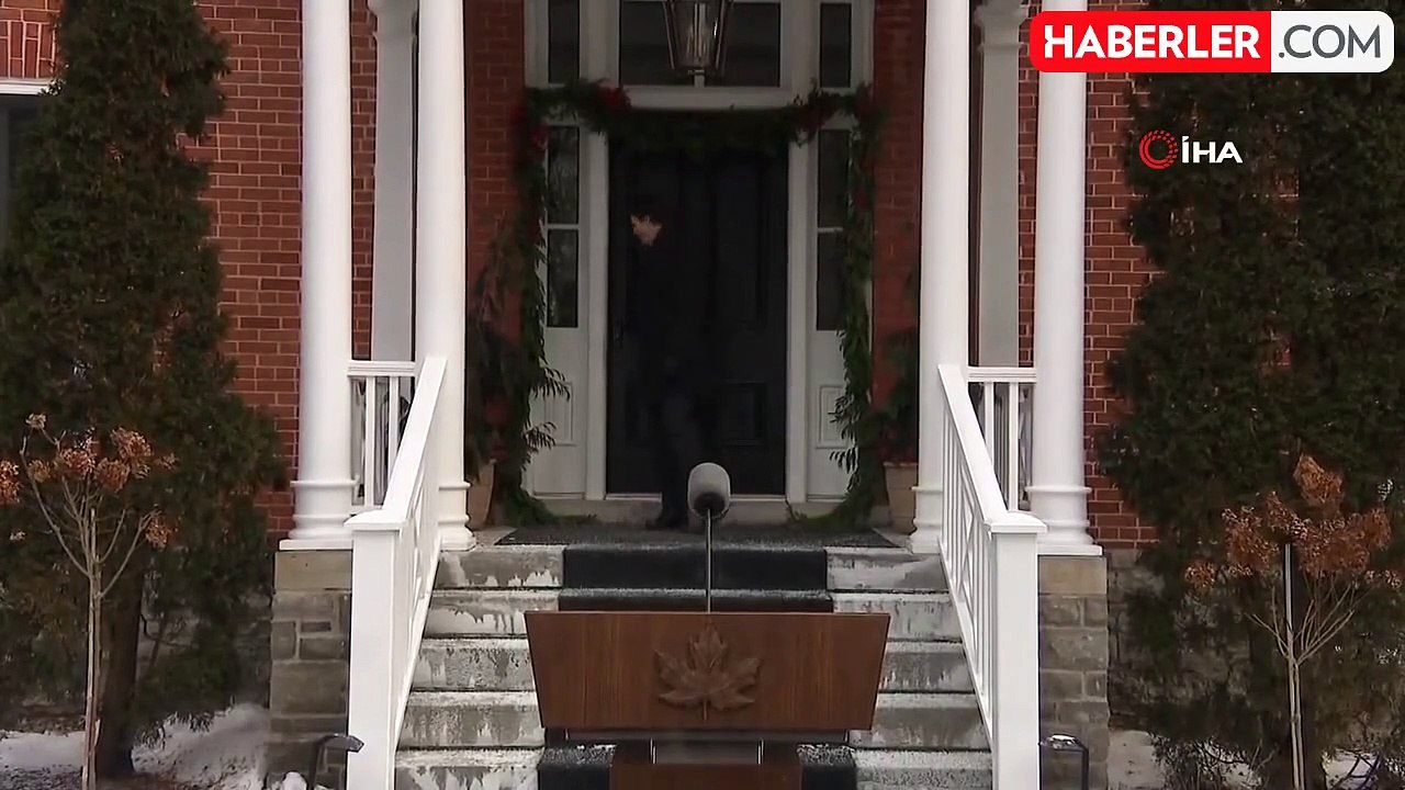 Kanada Başbakanı Justin Trudeau İstifa Edeceğini Açıkladı