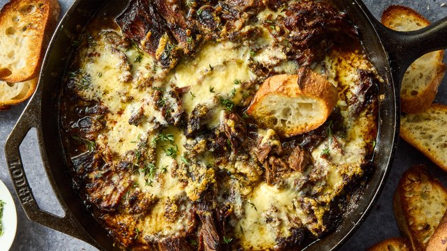 French Onion Pot Roast Proves That There Are Endless Uses For Onion Soup Mix