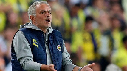 Mourinho lanza fuerte crítica a arbitraje en la liga turca: "Si están contentos con esto…"