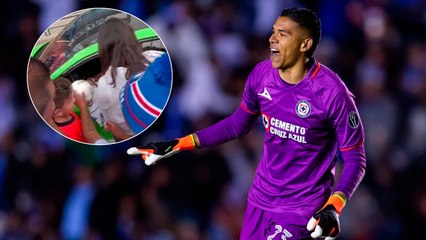 Cruz Azul: Kevin Mier atiende a los aficionados antes del inicio del Clausura 2025