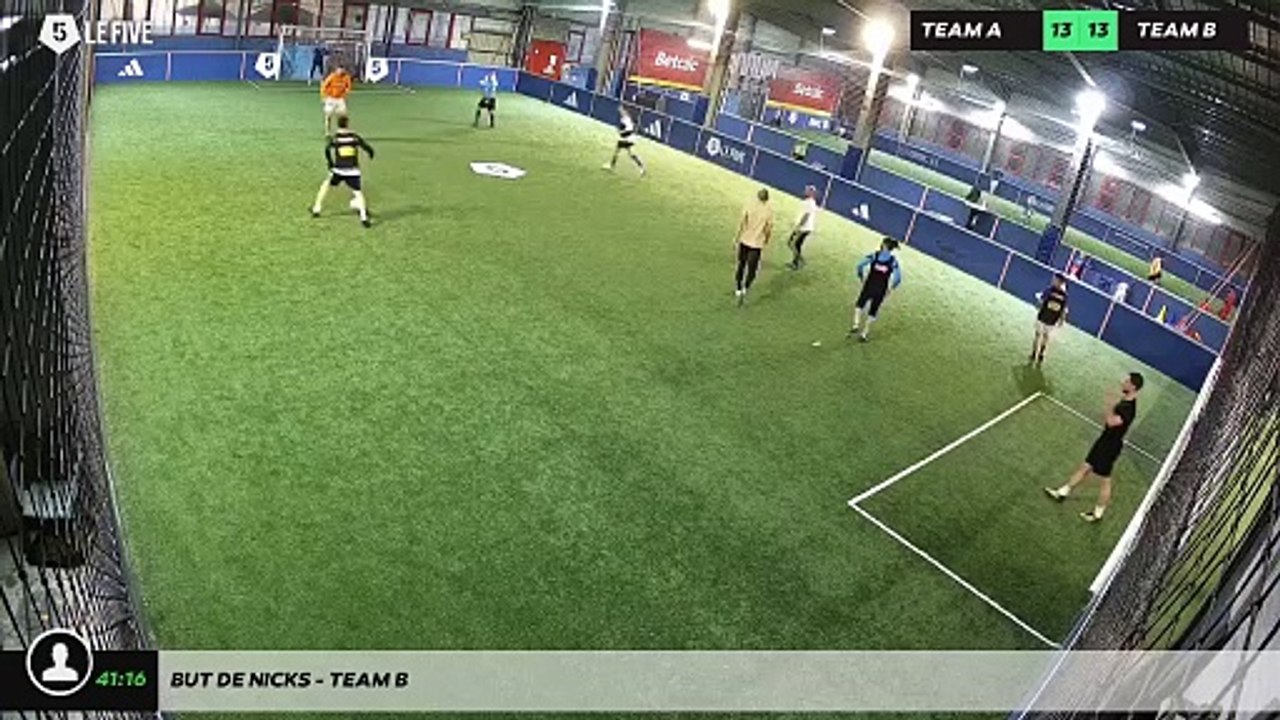 But de Nicks - Team B
