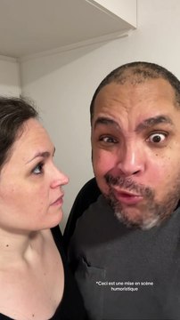 Pov : Quand elle me demande de descendre les poubelles 🤣 #couple #Couplegoals #humour #comedie #parodie #drole #miseenscene